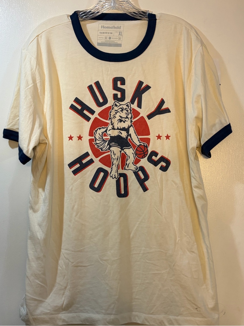 Homefield Vintage Style UConn Husky Hoops Ringer T-Shirt Mens Size XL